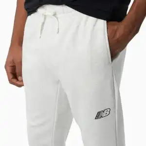 Pantaloni New Balance Magnifiy (PSH-MP23504BK) Pantaloni