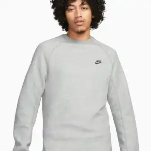 Hanorac Nike Sportswear Tech Fleece Crew (PSH-FB7916-063-P) Hanorace