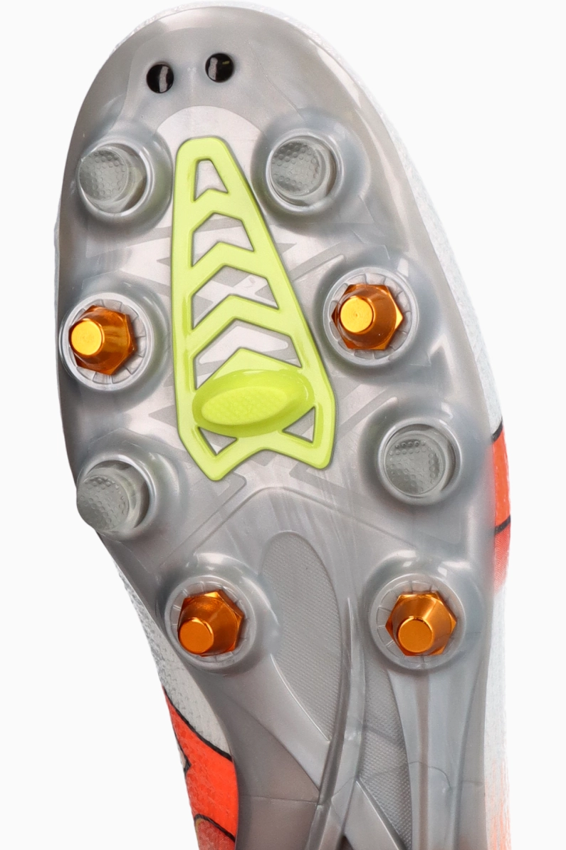 Ghete de fotbal Mizuno Alpha III Japan Mix – Portocale, Argint (PSH-P1GC266054-P) Ghete Elite / Profesionale, Ghete pentru iarbă, Mizuno Prism Pack Ghete de fotbal Mizuno Alpha III Japan Mix - Portocale, Argint (PSH-P1GC266054-P) Ghete Elite / Profesionale, Ghete pentru iarbă, Mizuno Prism Pack