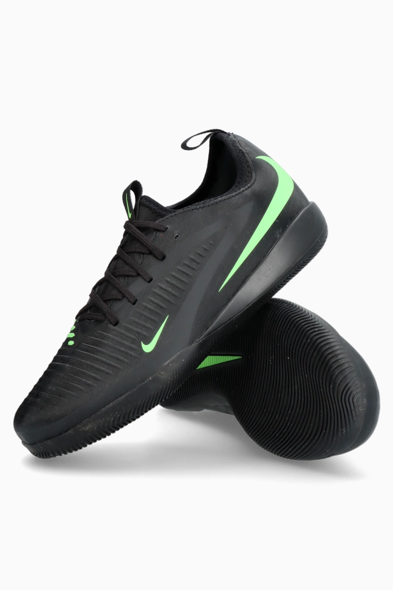 Ghete de fotbal Nike Phantom 6 Low Academy IC Junior - Negru