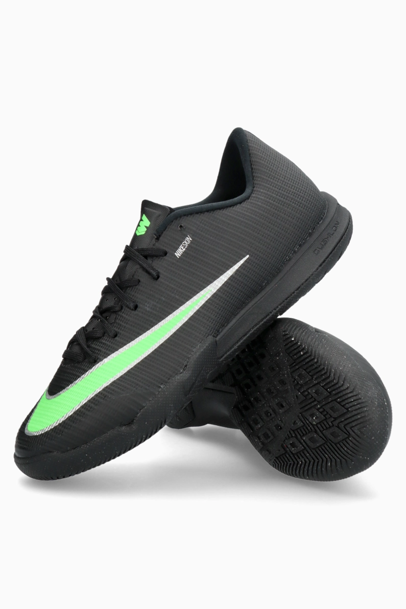 Ghete de fotbal Nike Zoom Mercurial Vapor 17 Academy IC - Negru