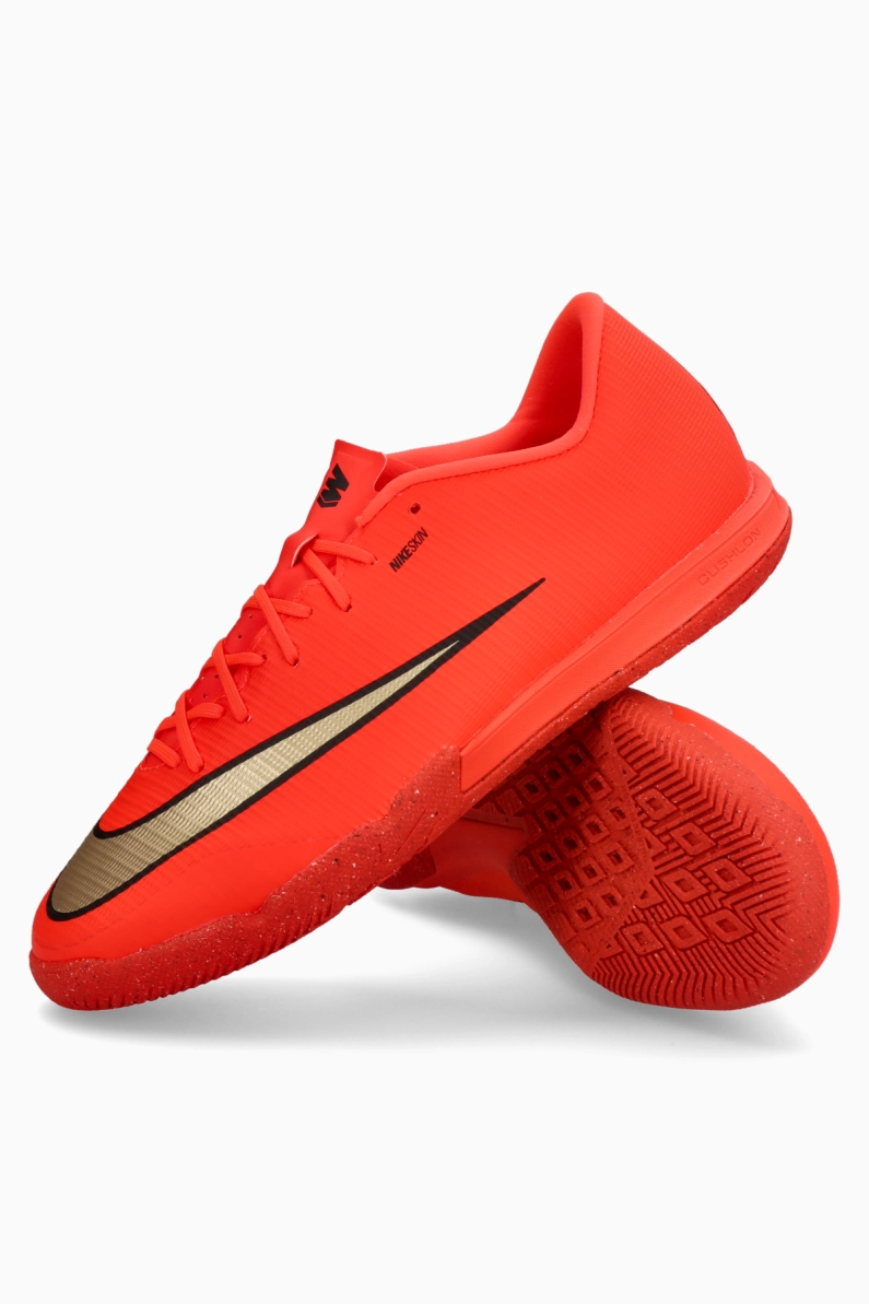 Ghete de fotbal Nike Zoom Mercurial Vapor 17 Academy IC - Roșu