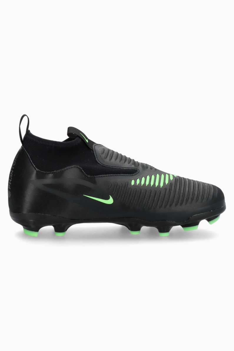 Ghete de fotbal Nike Phantom 6 High Academy FG/MG Junior – Negru (PSH-HQ2042-001-P) Ghete pentru iarbă, Ghete Semi-amatori, Nike Black Pack 2026, Nike Phantom Ghete de fotbal Nike Phantom 6 High Academy FG/MG Junior - Negru (PSH-HQ2042-001-P) Ghete pentru iarbă, Ghete Semi-amatori, Nike Black Pack 2026, Nike Phantom