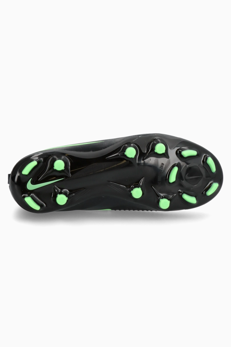 Ghete de fotbal Nike Phantom 6 High Academy FG/MG Junior – Negru (PSH-HQ2042-001-P) Ghete pentru iarbă, Ghete Semi-amatori, Nike Black Pack 2026, Nike Phantom Ghete de fotbal Nike Phantom 6 High Academy FG/MG Junior - Negru (PSH-HQ2042-001-P) Ghete pentru iarbă, Ghete Semi-amatori, Nike Black Pack 2026, Nike Phantom