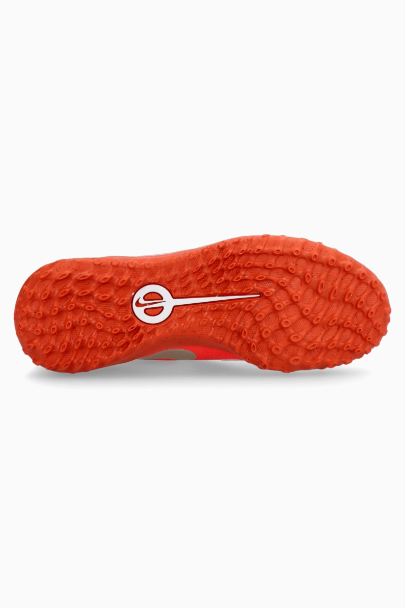 Ghete de fotbal Nike Tiempo Maestro Club TF Junior – Alb (PSH-IB5024-100-P) Ghete Amatori, Ghete fotbal sintetic, Nike Break Em’, Nike Tiempo Ghete de fotbal Nike Tiempo Maestro Club TF Junior - Alb (PSH-IB5024-100-P) Ghete Amatori, Ghete fotbal sintetic, Nike Break Em’, Nike Tiempo