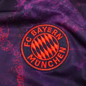 Tricou adidas FC Bayern 26/27 Treilea Replica Junior - Violet (PSH-JZ3094-P) Tricouri