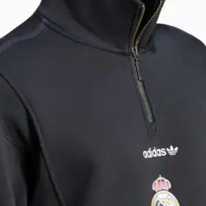 Bluză adidas Originals Real Madrid 26/27 EQT Half-Zip - Negru (PSH-KG2987-P) Hanorace