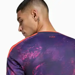Tricou adidas FC Bayern 26/27 Treilea Replica - Violet (PSH-KQ6515-P) Tricouri