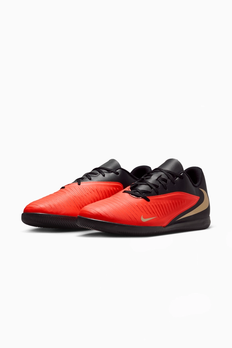 Ghete de fotbal Nike Phantom 6 Low Club IC - Roșu