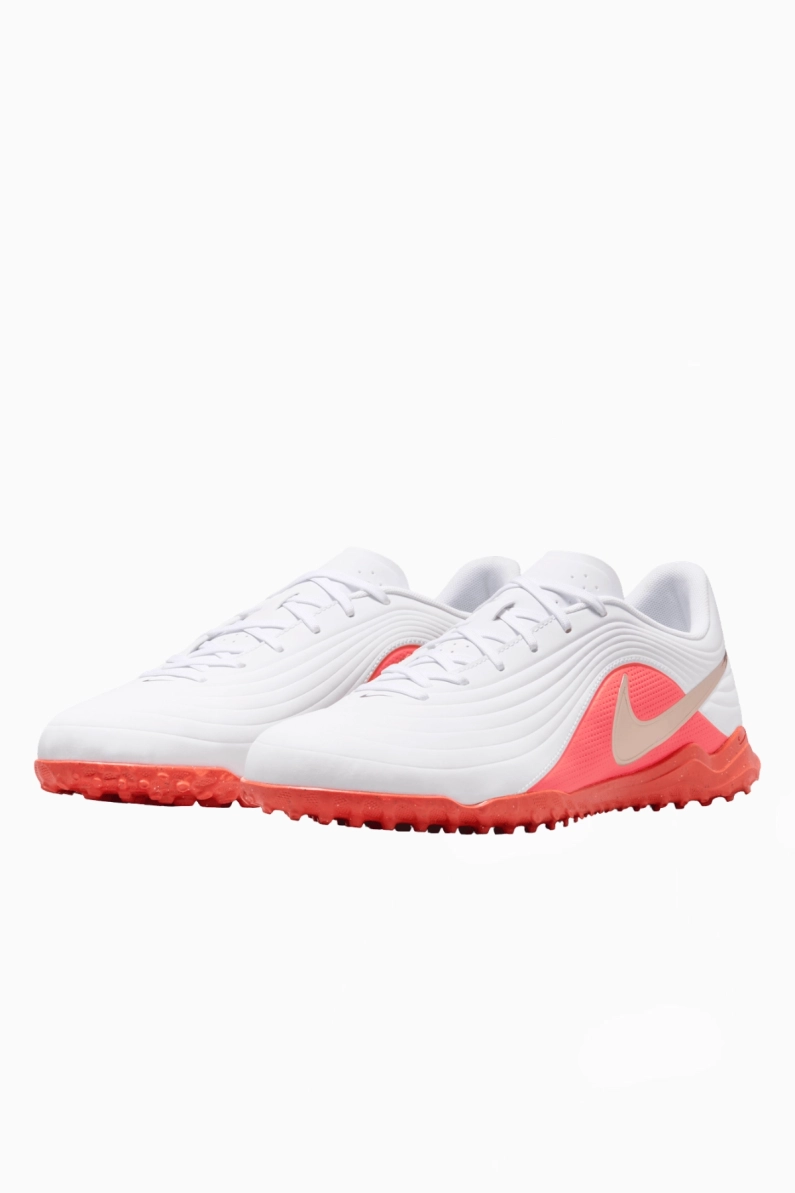 Ghete de fotbal Nike Tiempo Maestro Club TF - Alb